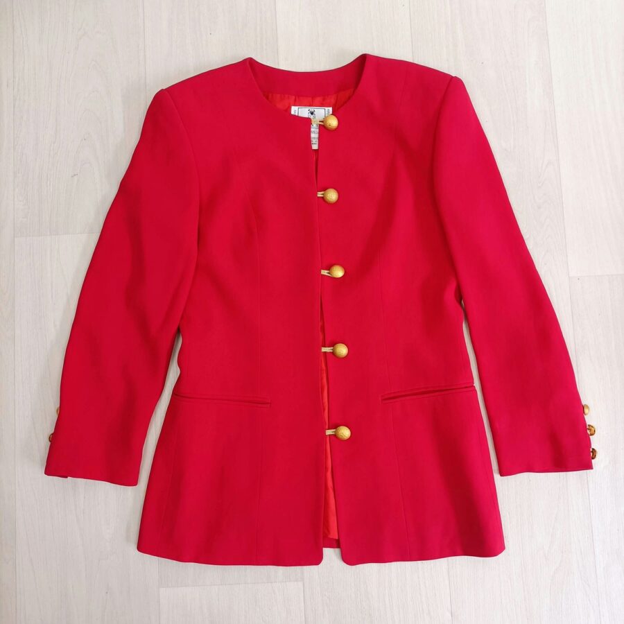 woman vintage red long jacket