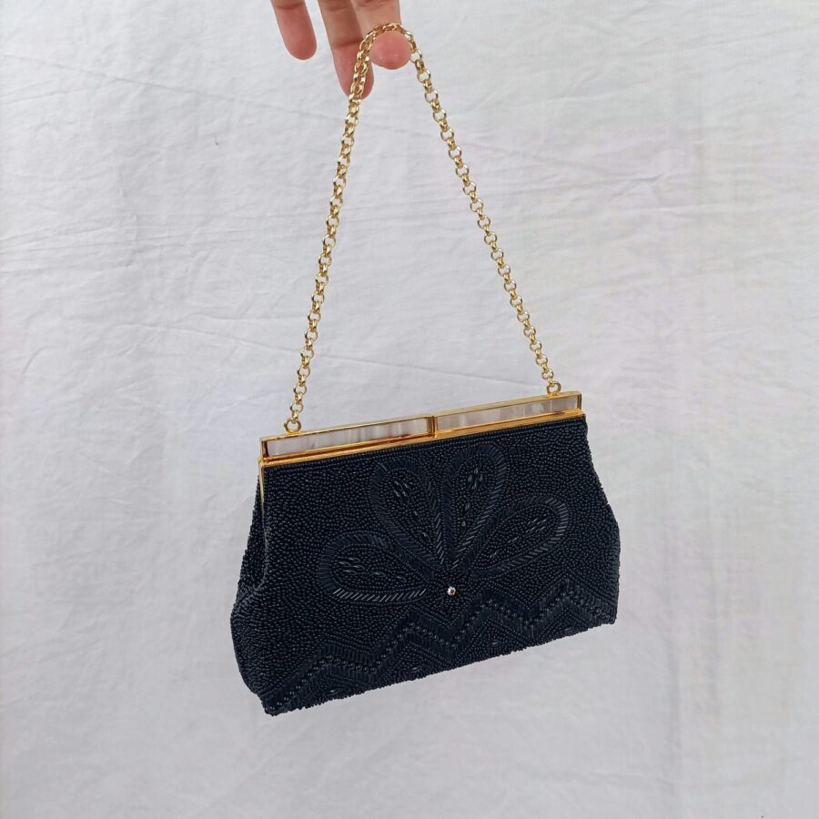 evening vintage bag with black beads