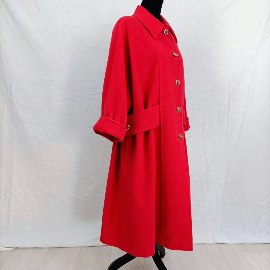 cappotto rosso oversize