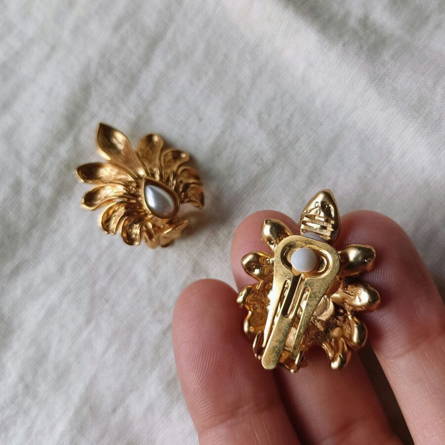 vintage earrings online