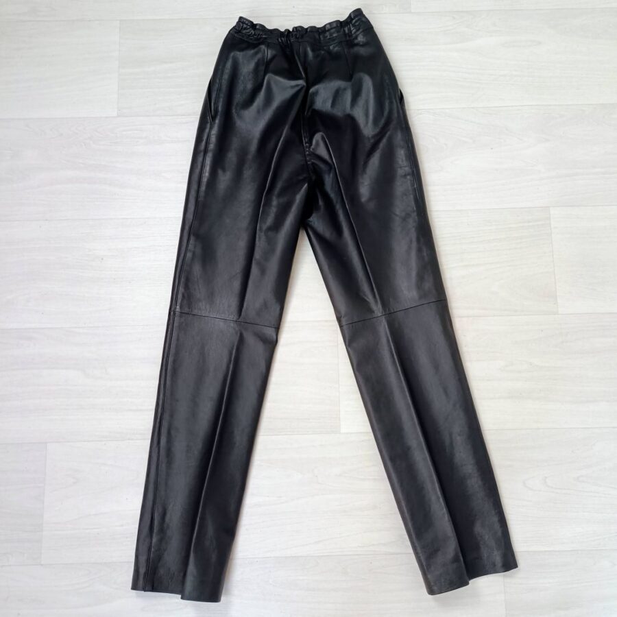 pantaloni vintage in pelle nera