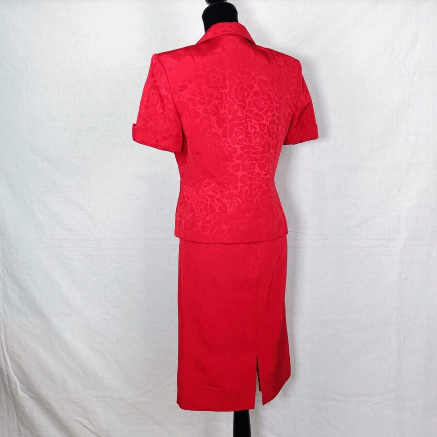 tailleur rosso broccato