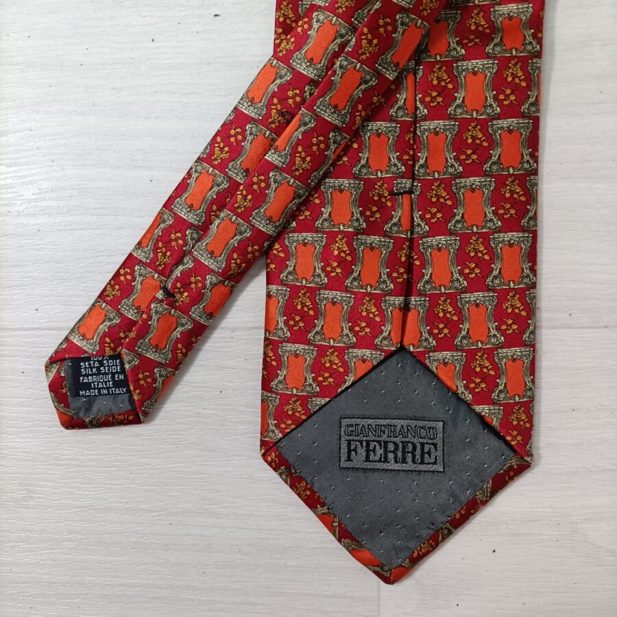 1990s vintage tie