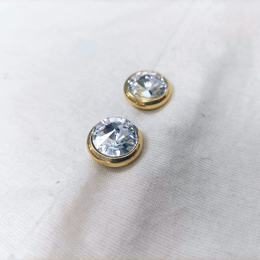 small earrings vintage