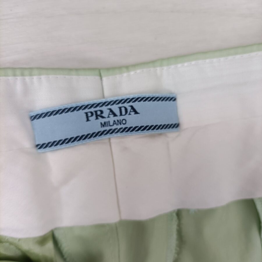 Pantaloni verde chiaro Prada anni 2000