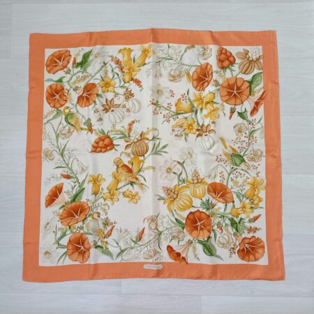 Foulard fiori arancioni Ferragamo vintage