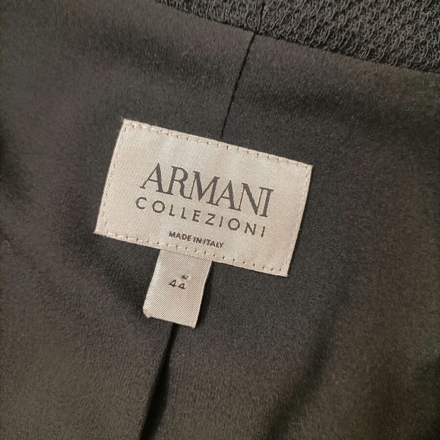 Giacca nera asimmetrica Armani