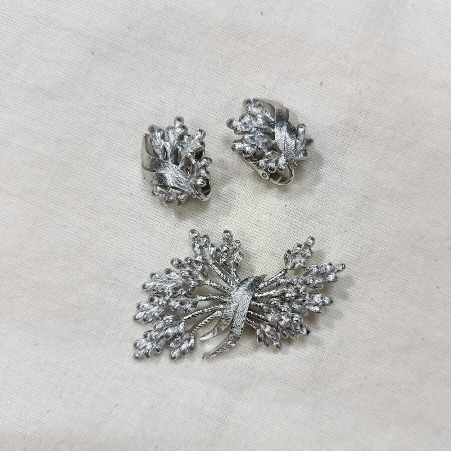 Trifari Crown demi parure spilla e orecchini 1950s