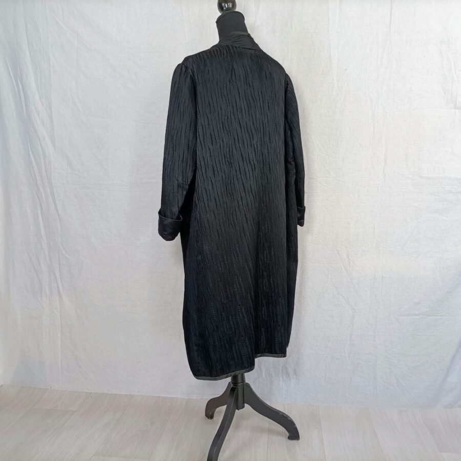 vintage black duster 50s