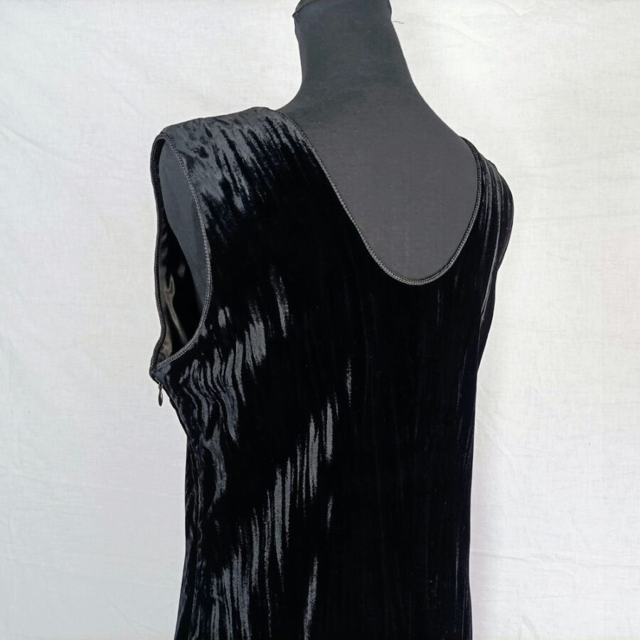 velvet black dress vintage