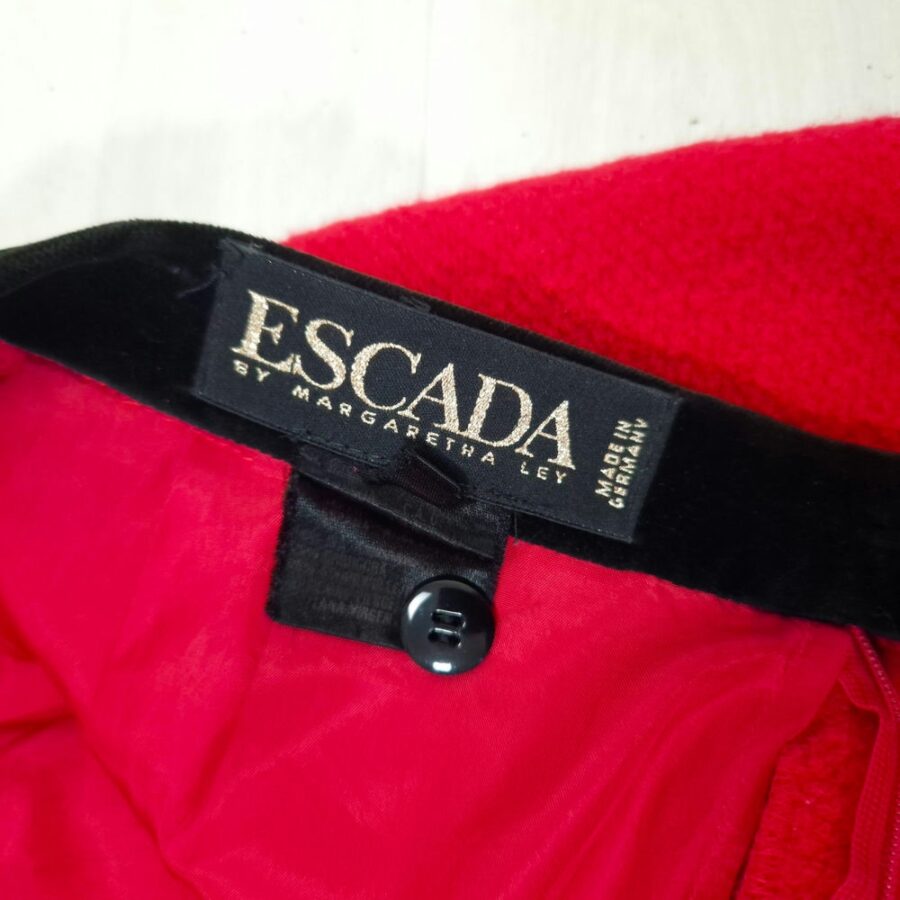 Gonna vintage rossa Escada