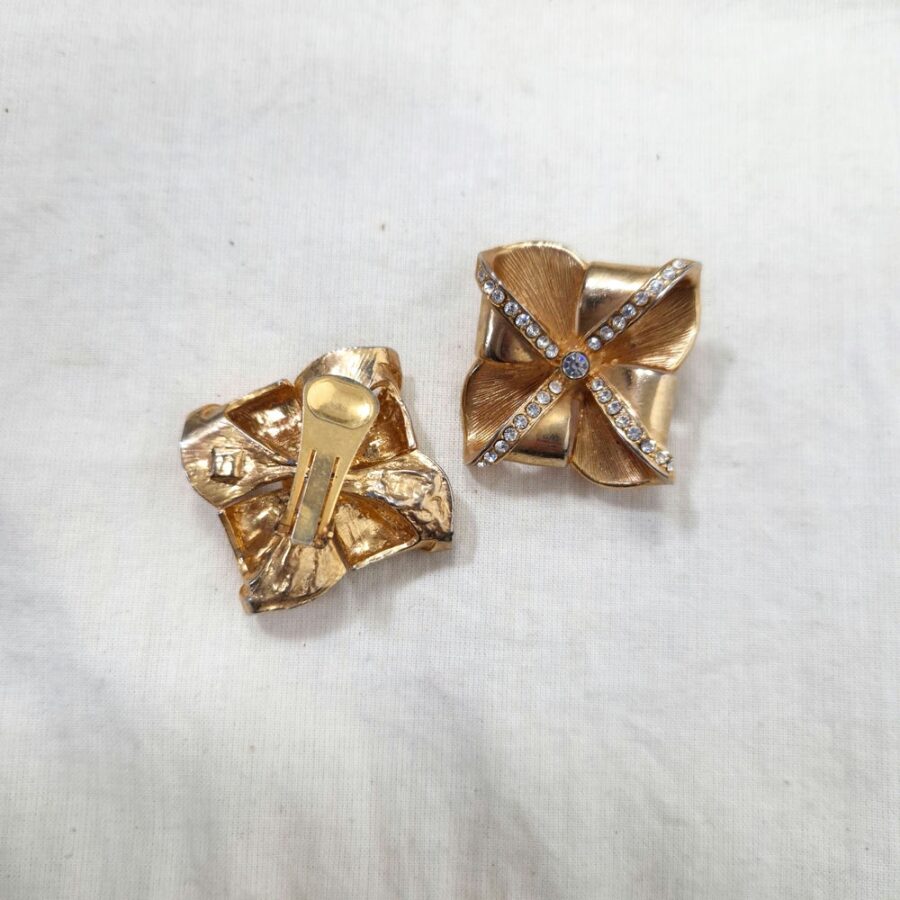 60s vintage earrings