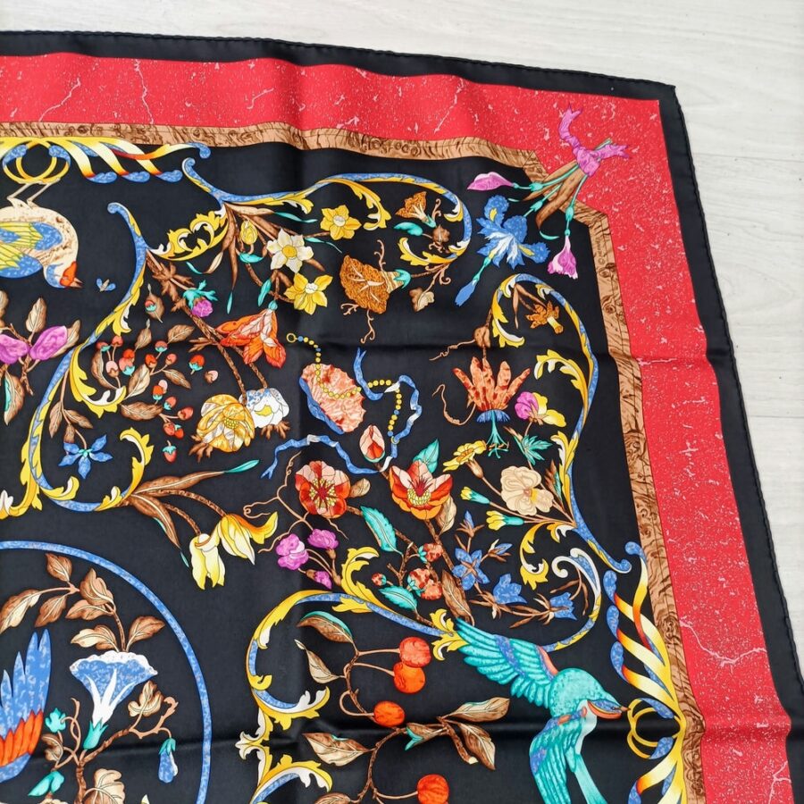 hermès silk scarf